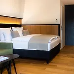 Sonnenhof Aparthotel 3*