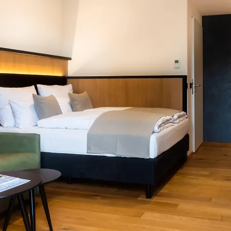 Sonnenhof Apartahotel 3*